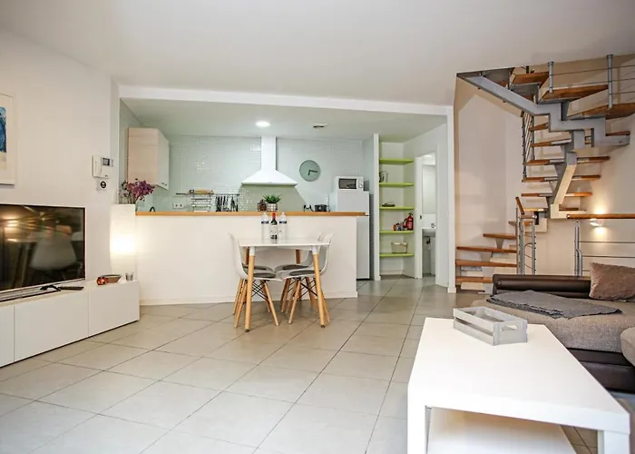 Apartamento Sunny Duplex Martines
